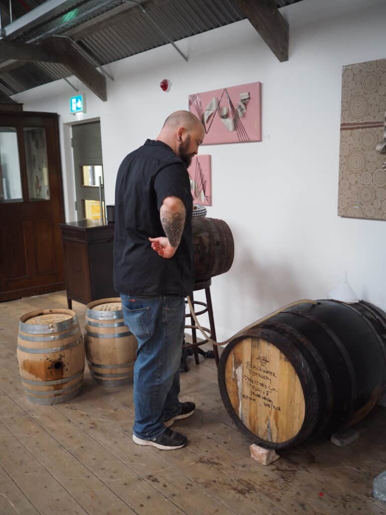 Inspecting a cask